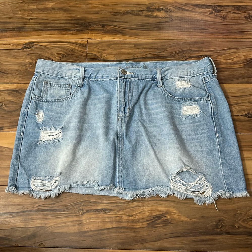 Light wash blue jean skirt